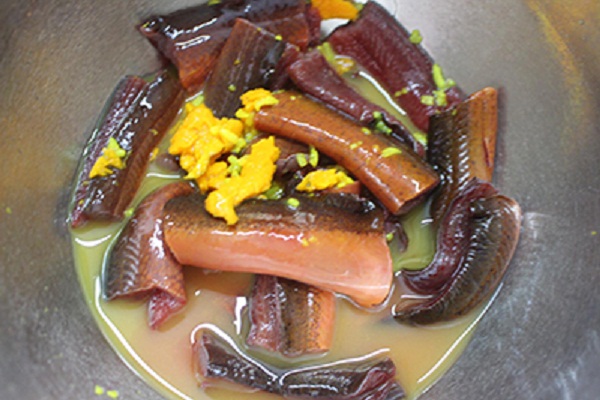 Cách làm món lươn om chuối đậu thơm ngon đậm đà - Ảnh 3