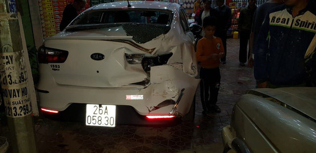 Sơn La: Cảnh sát giao thông gây tai nạn giao thông liên hoàn - Ảnh 3