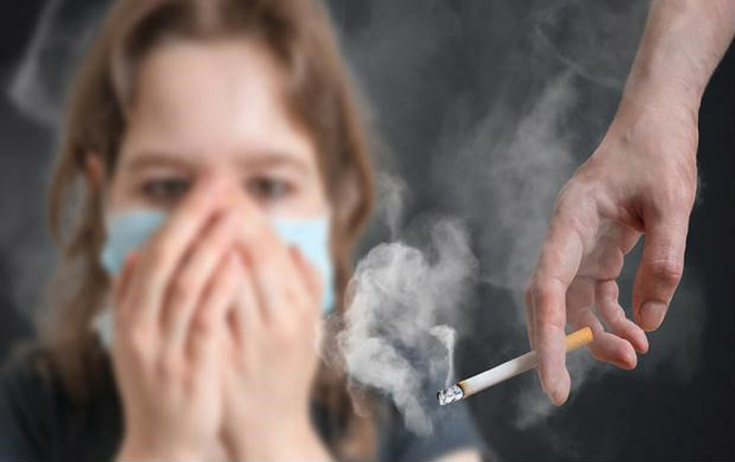 Ngoài hút thuốc lá thì đây cũng là những nguyên nhân không ngờ gây ung thư phổi mà bạn cần biết - Ảnh 1