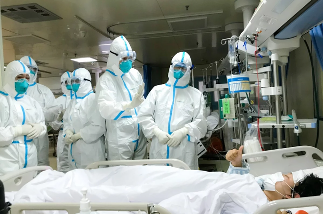 Việt Nam ghi nhận ca nhiễm Covid-19 thứ 21: Nam hành khách ngồi gần hàng ghế máy bay với nữ bệnh nhân số 17 - Ảnh 1