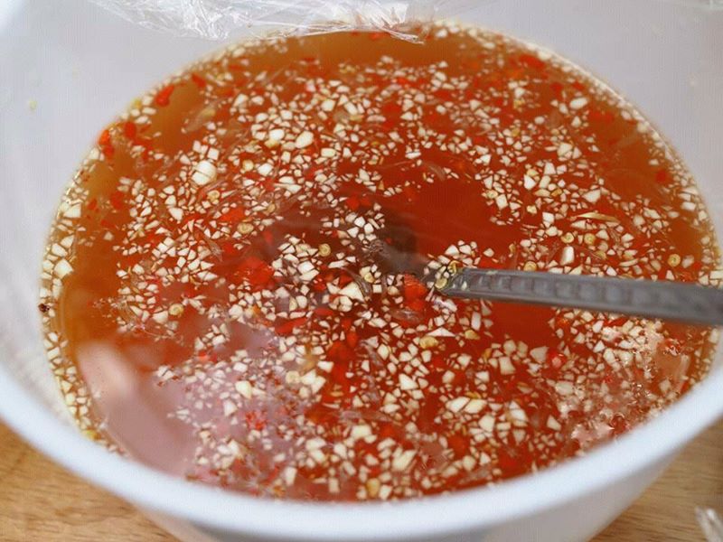 Cách muối dưa leo chua ngọt ăn liền ‘giải ngán’ cực đơn giản tại nhà để bữa cơm ngày hè ngon hơn  - Ảnh 3