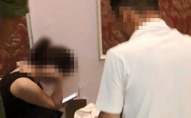 Bị vợ tố dàn dựng, chồng cô giáo ở Bình Thuận phản pháo: ‘Đã cung cấp clip và chứng cứ khác cho cơ quan chức năng' - Ảnh 1