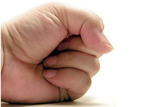 Bí kíp cho dân văn phòng: Bài tập giảm đau khớp ngón tay trong tích tắc - Ảnh 1