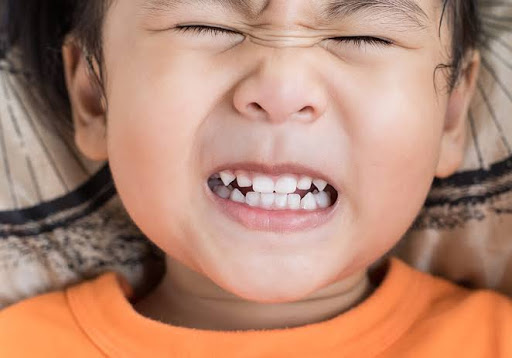 5 thói quen xấu có thể làm hỏng răng của trẻ, cha mẹ nên sửa ngay - Ảnh 4