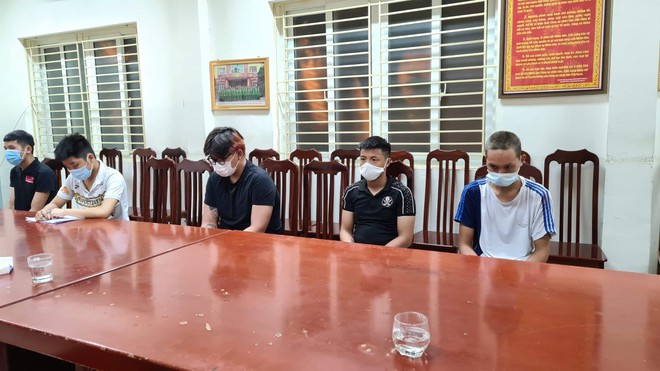 Diễn biến bất ngờ vụ cướp xe máy của nữ lao công ở Hà Nội: Thêm đối tượng thứ 5 bị bắt giữ, lộ kế hoạch 'tẩu tán' tài sản - Ảnh 1