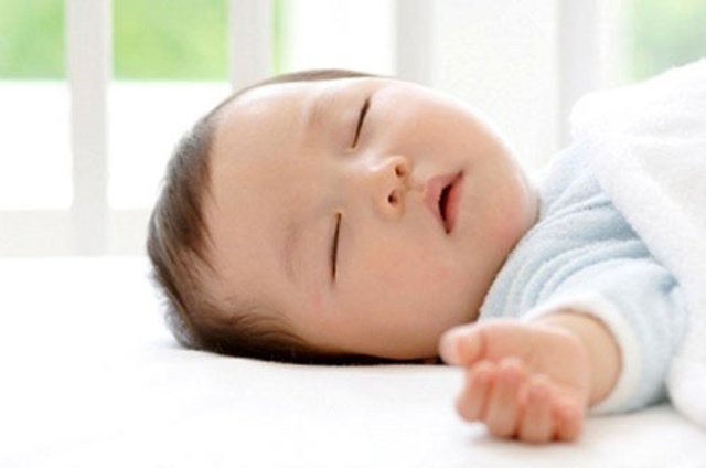 Trẻ sơ sinh ngủ nhiều có tốt không, cần lưu ý những gì? - Ảnh 9