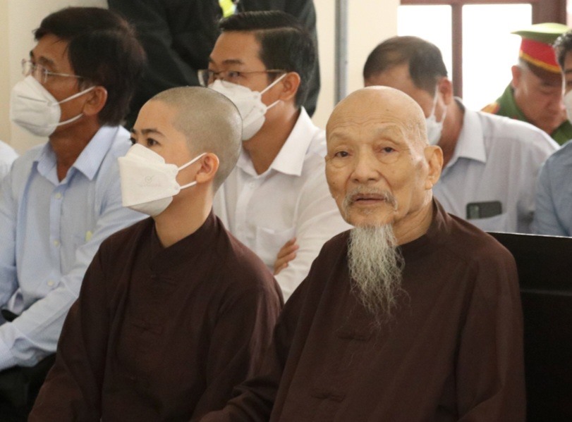 Xét xử vụ “Tịnh thất Bồng Lai” ngày thứ 2: Bị cáo Lê Tùng Vân bị đề nghị mức phạt 4,5 - 5,5 năm tù - Ảnh 1