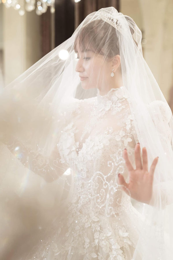 Góc ganh tị: Cái kết viên mãn cho cuộc tình của cặp đôi Phan Hiển - Khánh Thi chính là một lễ cưới - Ảnh 2