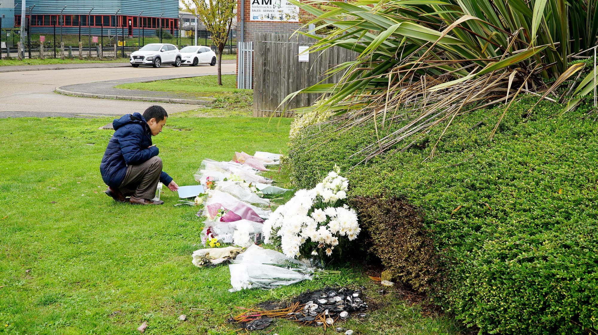 Thảm kịch 39 người Việt ở Anh: Gia đình nạn nhân mong chờ chủ hãng container bồi thường sau 3 năm nén đau thương - Ảnh 1
