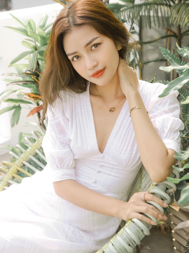 Ngắm nhan sắc ngoài đời xinh như 'búp bê', gây thương nhớ của tân Hoa hậu Hoàn vũ Việt Nam 2022 - Ảnh 10