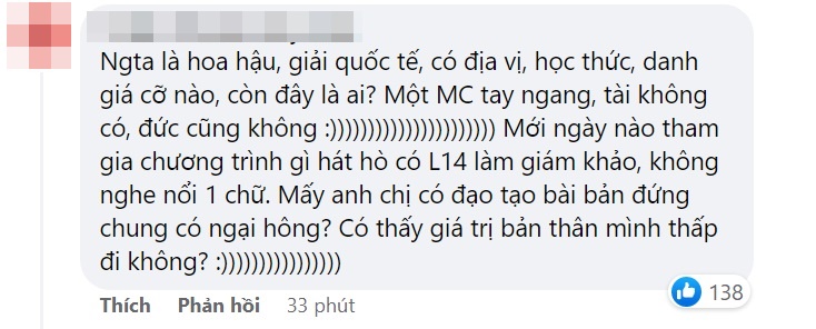 Dân mạng phản ứng gay gắt hành động 'đòi hôn má' của Trường Giang với Hoa hậu Thùy Tiên: 'Không tôn trọng vợ gì hết' - Ảnh 7