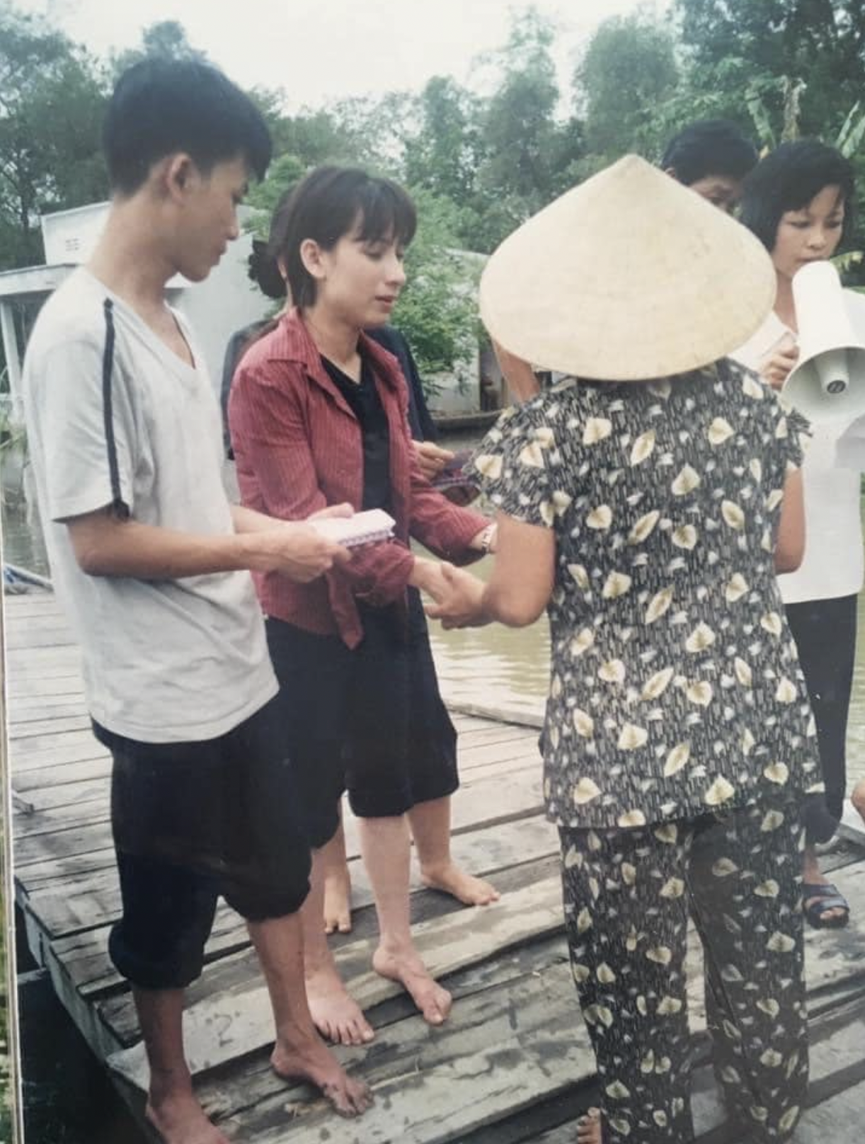 Quản lý nghẹn ngào tiết lộ ước nguyện của Phi Nhung: 'Chị muốn có nhiều sức khỏe để giúp người, giúp đời' - Ảnh 2