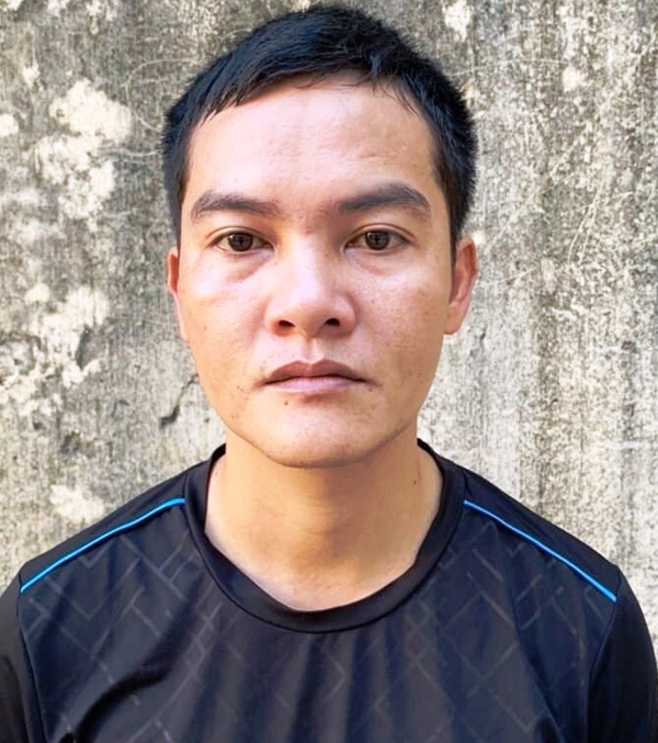 Thầy giáo ở Quảng Trị dùng 'clip nóng' để tống tiền người tình: Tự đạp đổ danh dự vì 8 triệu đồng - Ảnh 2