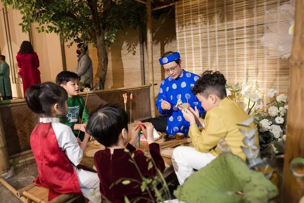 Toàn cảnh không gian lễ cưới đẹp như mơ, đậm chất làng quê Việt của hoa hậu Ngọc Hân - Ảnh 18