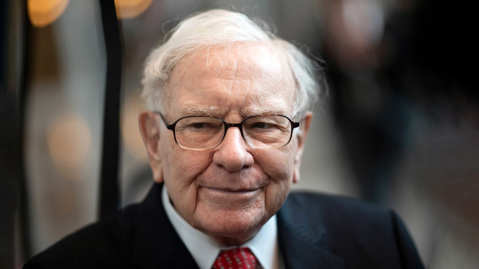 Warren Buffett là ai? Tóm tắt cơ bản tiểu sử Warren Buffett - Ảnh 1