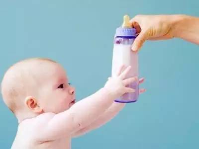 Chuyên gia dinh dưỡng hướng dẫn mẹ cách chọn loại sữa phù hợp cho trẻ em theo từng độ tuổi - Ảnh 4