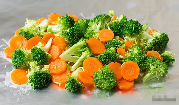 Mách mẹ những cách đơn giản chế biến món ăn dặm từ bông cải xanh cho bé - Ảnh 3