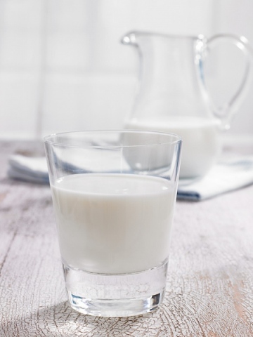 Những sai lầm khi cho bé uống sữa cha mẹ cần tránh để không làm hại con - Ảnh 2