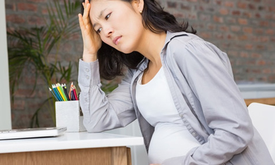 Những thực phẩm trị chứng đau đầu cho bà bầu trong suốt thai kỳ - Ảnh 1