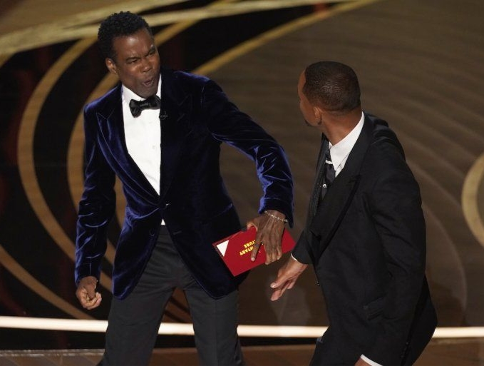 Will Smith xin lỗi Chris Rock vì Hành vi “Không thể chấp nhận và không thể bào chữa được” tại lễ trao giải Oscar - Ảnh 1