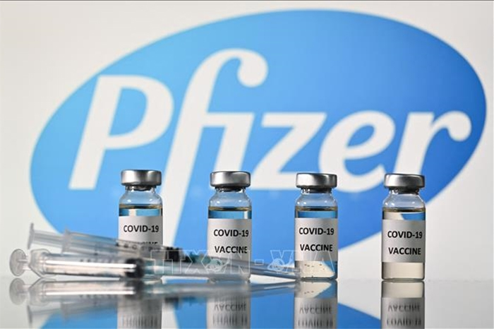 Hãng Pfizer sẵn sàng sản xuất vắc xin ngừa biến thể Omicron vào tháng 3 - Ảnh 1