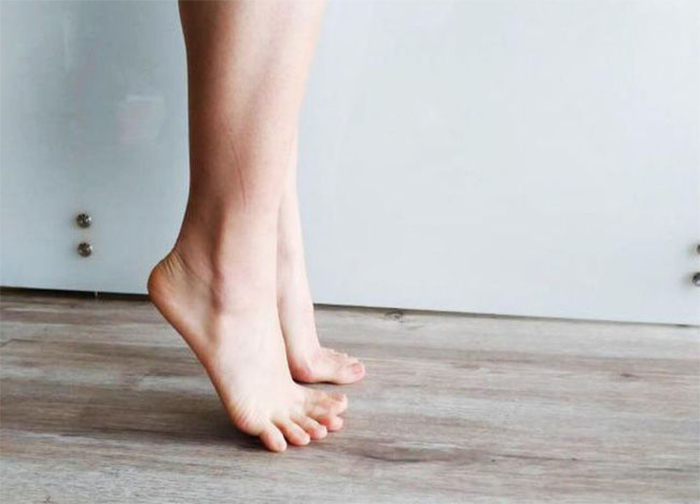 Kiễng chân và 5 tác dụng tuyệt vời đối với sức khỏe mà ít ai biết tới - Ảnh 1