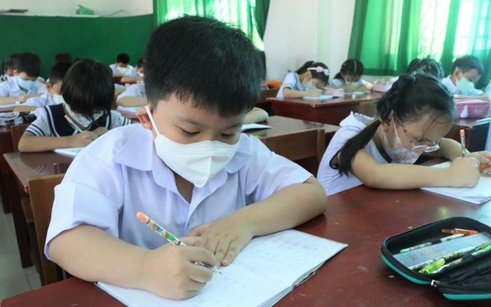 Mẹ trẻ ở Hà Nội chia sẻ kinh nghiệm hữu ích để đồng hành cùng con thi đỗ trường THCS top đầu - Ảnh 4