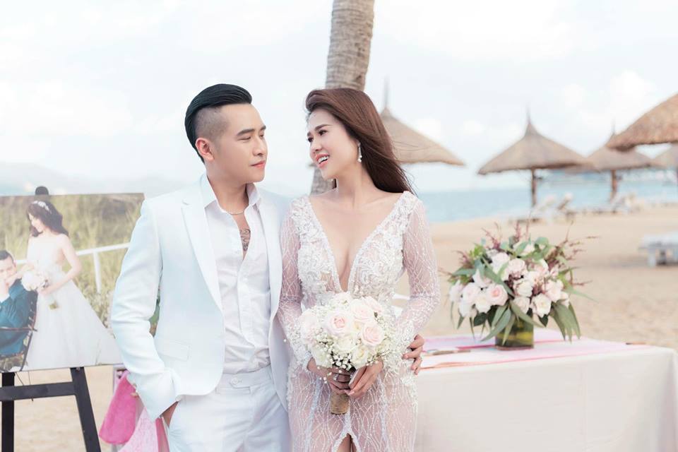 Chị gái Ngọc Trinh khoe vẻ 'nóng bỏng' trong đám cưới lần 2 ở Nha Trang - Ảnh 9