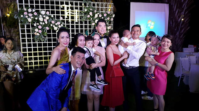 Trương Nam Thành tổ chức đám cưới lần nữa với doanh nhân hơn tuổi, đông đảo sao Việt tham dự - Ảnh 3