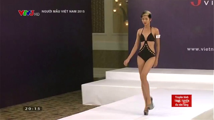 Nhìn lại loạt ảnh ngực lép, tóc nhuộm 2 màu của Hoa hậu H’Hen Niê thời bị đánh rớt ở ‘Việt Nam Next Top Model’ - Ảnh 8