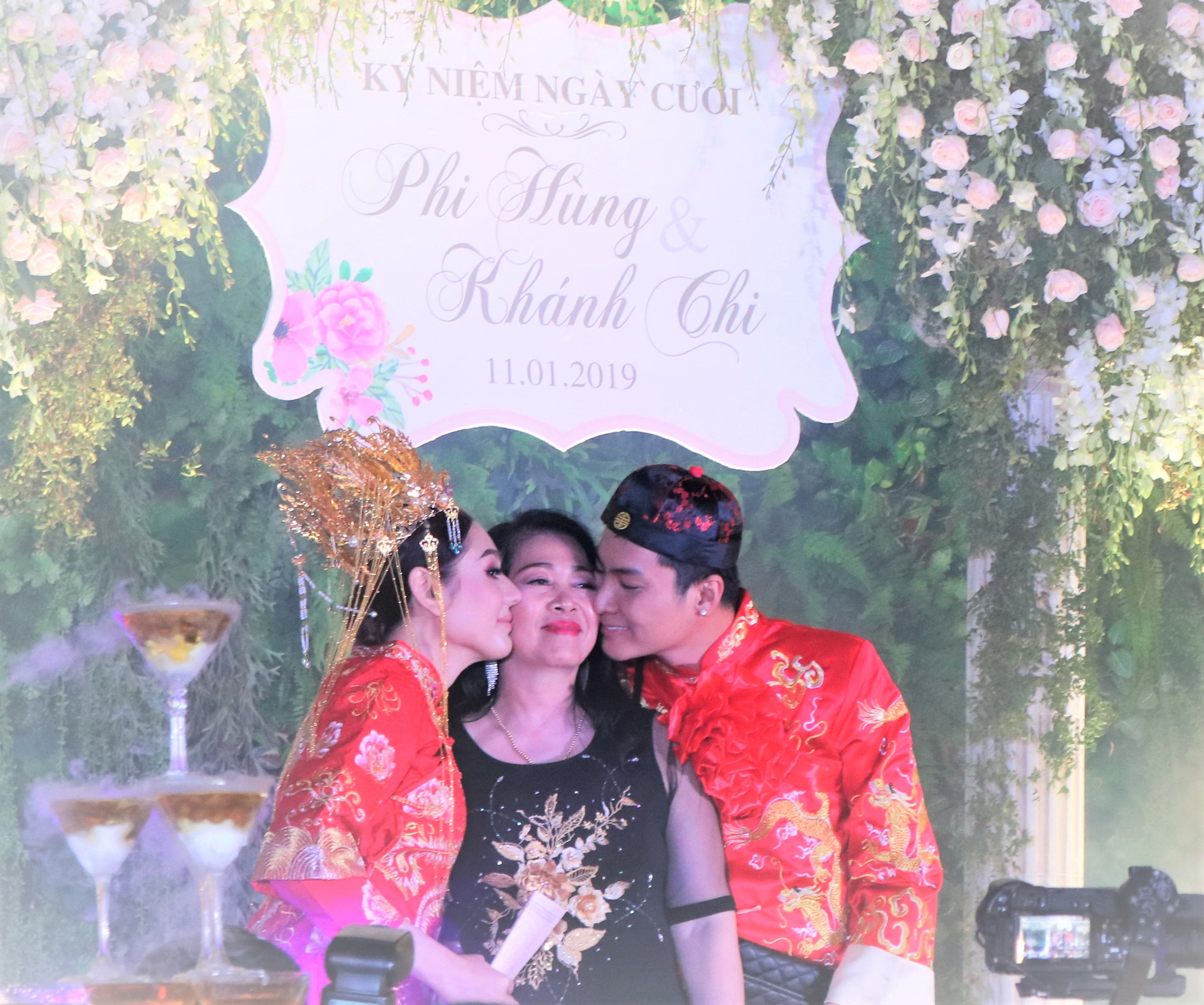 Lâm Khánh Chi được mẹ chồng ví như công chúa, tặng sổ đỏ nhân kỷ niệm 1 năm ngày cưới - Ảnh 1