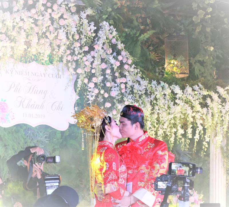 Lâm Khánh Chi được mẹ chồng ví như công chúa, tặng sổ đỏ nhân kỷ niệm 1 năm ngày cưới - Ảnh 4