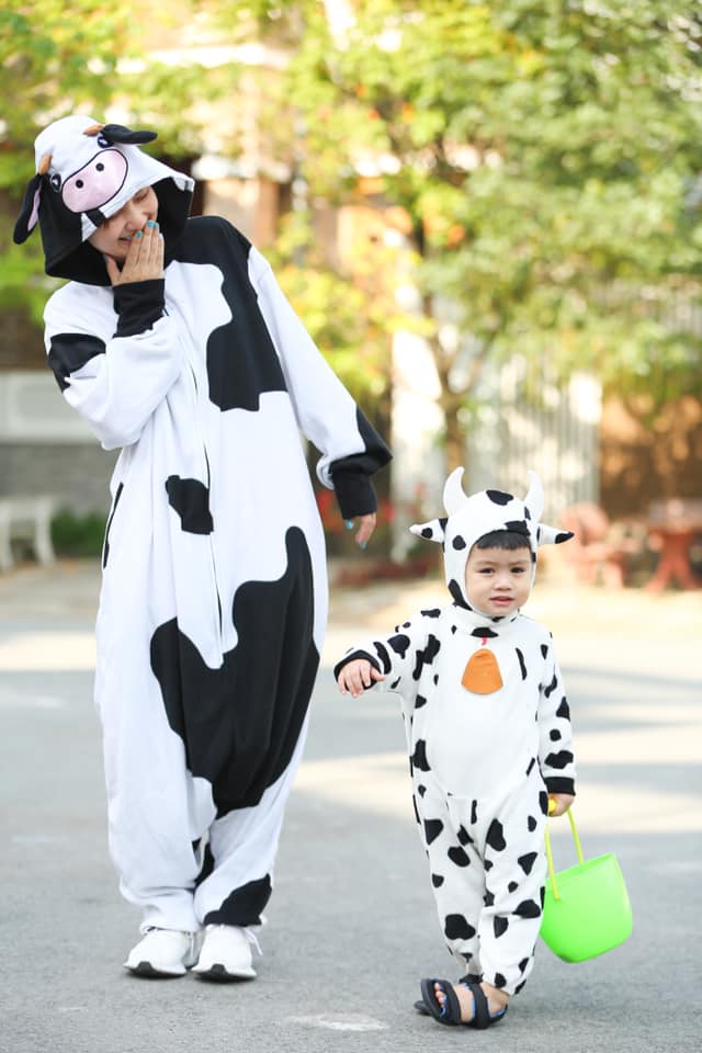 Thanh Bình cười té ghế vì mẹ con Ngọc Lan hóa thành bò sữa siêu cute - Ảnh 4
