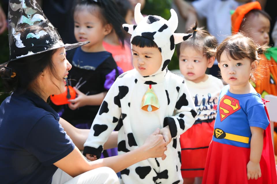Thanh Bình cười té ghế vì mẹ con Ngọc Lan hóa thành bò sữa siêu cute - Ảnh 8