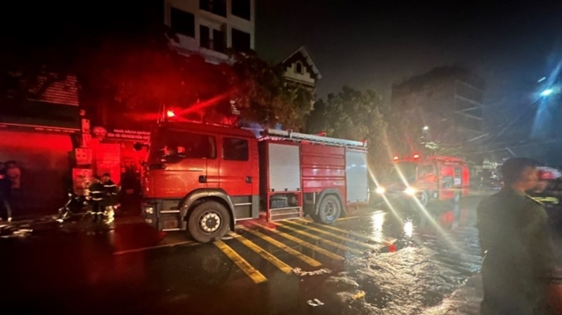 Thương tâm: Cháy cửa hàng lúc rạng sáng ở Hà Nội khiến 3 người tử vong  - Ảnh 1