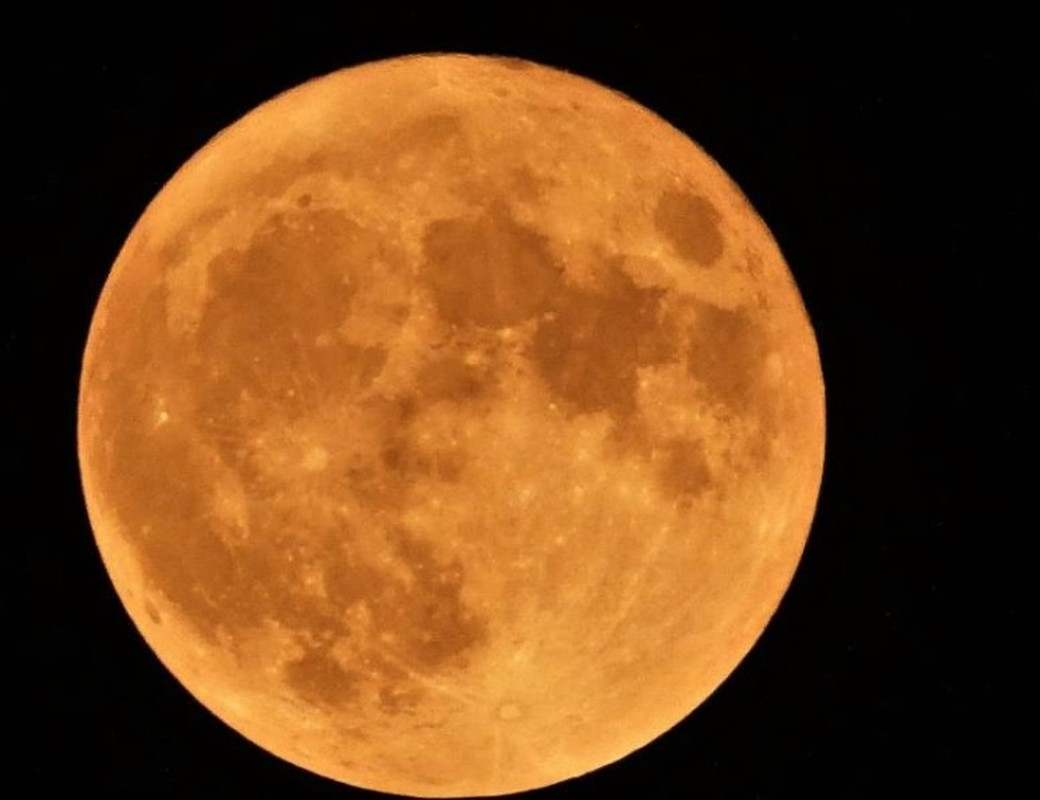 Tối nay (2/7) sẽ xuất hiện siêu trăng khổng lồ lần đầu tiên trong năm 2023 - Ảnh 1
