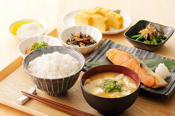 Bí quyết ăn cơm giúp người Nhật sống lâu - Ảnh 2