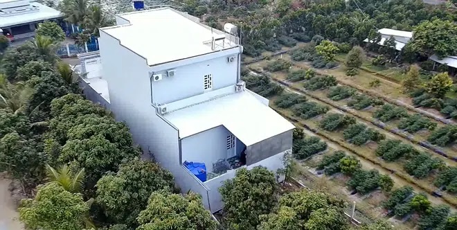 Cận cảnh nhà mới xây của Hoài Lâm tại Vĩnh Long, cách nhà vợ Vân Quang Long 400 mét - Ảnh 5