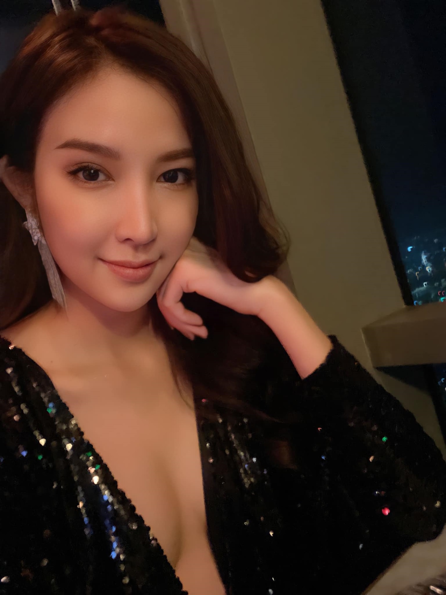 'Hot girl tạp hoá' Bình Phước khoe body chuẩn 'đồng hồ cát' khiến hội anh em mê mệt - Ảnh 8