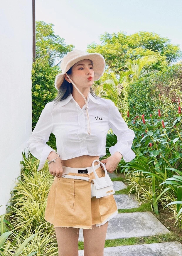 Học DJ Mie diện áo crop top, từ nữ tính đến năng động, cool ngầu, phong cách nào cũng 'xử đẹp' - Ảnh 6
