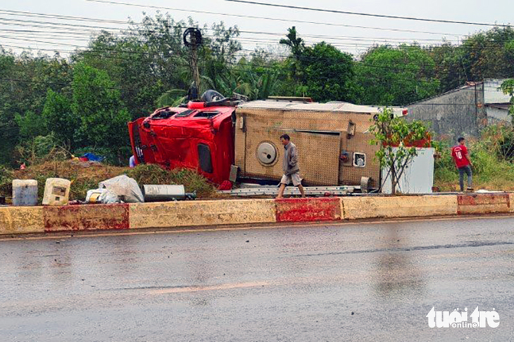 Nguyên nhân vụ tai nạn khiến 2 chiến sỹ phòng cháy chữa cháy hy sinh ở Bình Phước - Ảnh 2