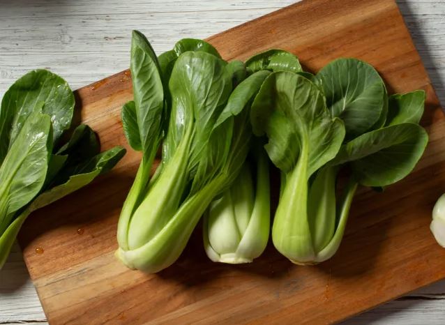 Chuyên gia dinh dưỡng cho biết 5 loại rau lá xanh tốt nhất bạn nên thêm vào thực đơn hàng ngày! - Ảnh 3