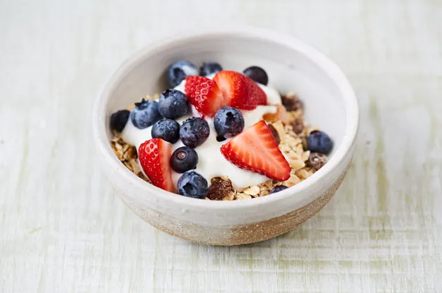 Bắt đầu ngày mới của bạn ngay: Top 8 nguyên liệu giàu dinh dưỡng cho một bữa sáng lành mạnh! - Ảnh 1