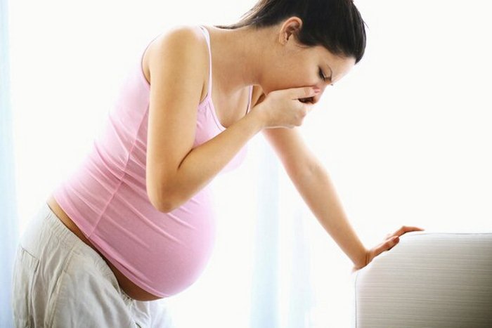 Buồn nôn khi mang thai như thế nào, có ảnh hưởng gì đến sức khỏe mẹ bầu? - Ảnh 2