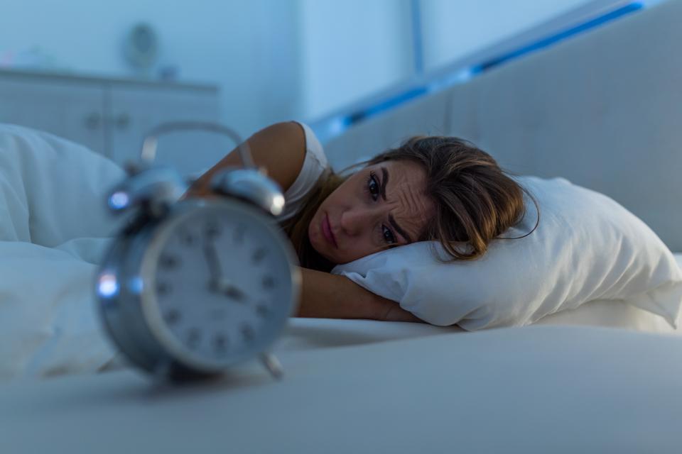 Chứng mất ngủ là gì? Đâu là cách cải thiện chứng mất ngủ hiệu quả nhất! - Ảnh 4