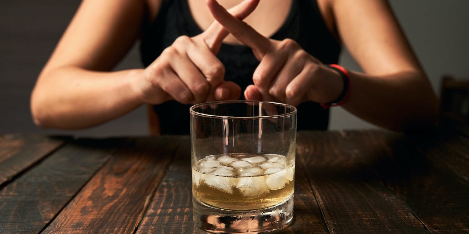 5 điều xảy ra với cơ thể khi bạn ngừng uống rượu - Ảnh 1
