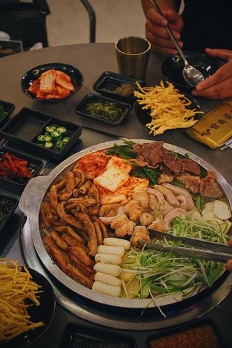 Cách làm lòng bò nướng Hàn Quốc chuẩn ngon như ở Hàn! - Ảnh 1