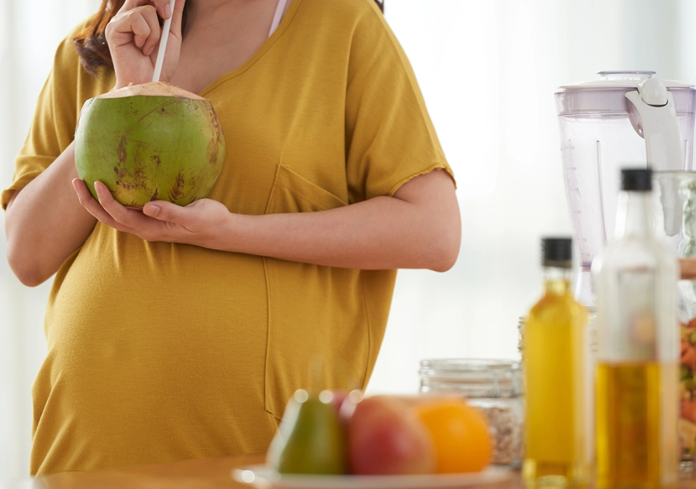 Nước dừa có làm tăng lượng đường trong máu khi mang thai không? - Ảnh 2