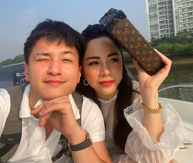 Tung bằng chứng vẫn hạnh phúc bên bạn gái, Huỳnh Anh bị netizen soi để trạng thái 'đã ly hôn'? - Ảnh 7