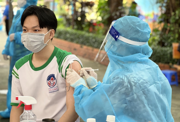 Khoảng 1.500 trẻ được tiêm vắc xin phòng COVID-19, làm gì khi trẻ bị sốt sau tiêm? - Ảnh 2